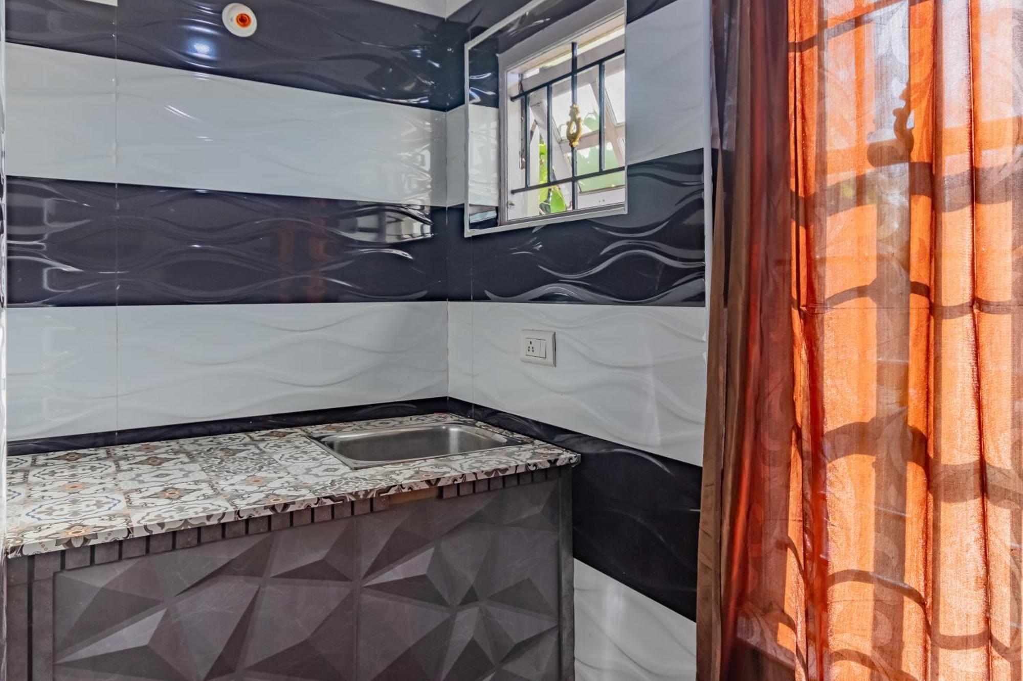 Ganga'S Sri Balaji Cottage Udagamandalam Exterior foto